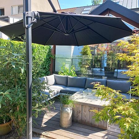 On-Ge-WoonAd Hasselt  Villa ภายนอก รูปภาพ
